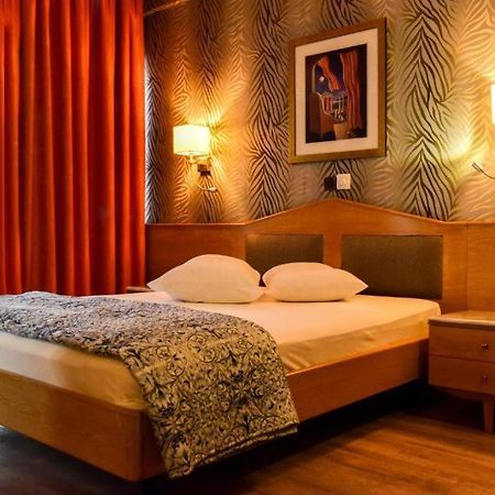 Eva Hotel פיראוס מראה חיצוני תמונה