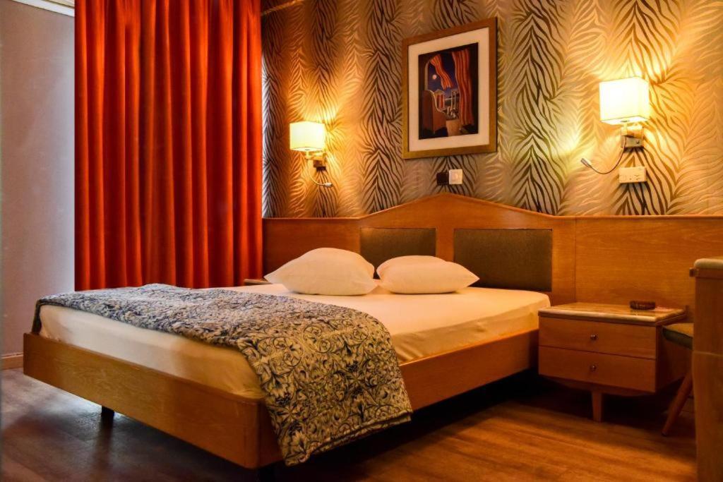Eva Hotel פיראוס מראה חיצוני תמונה