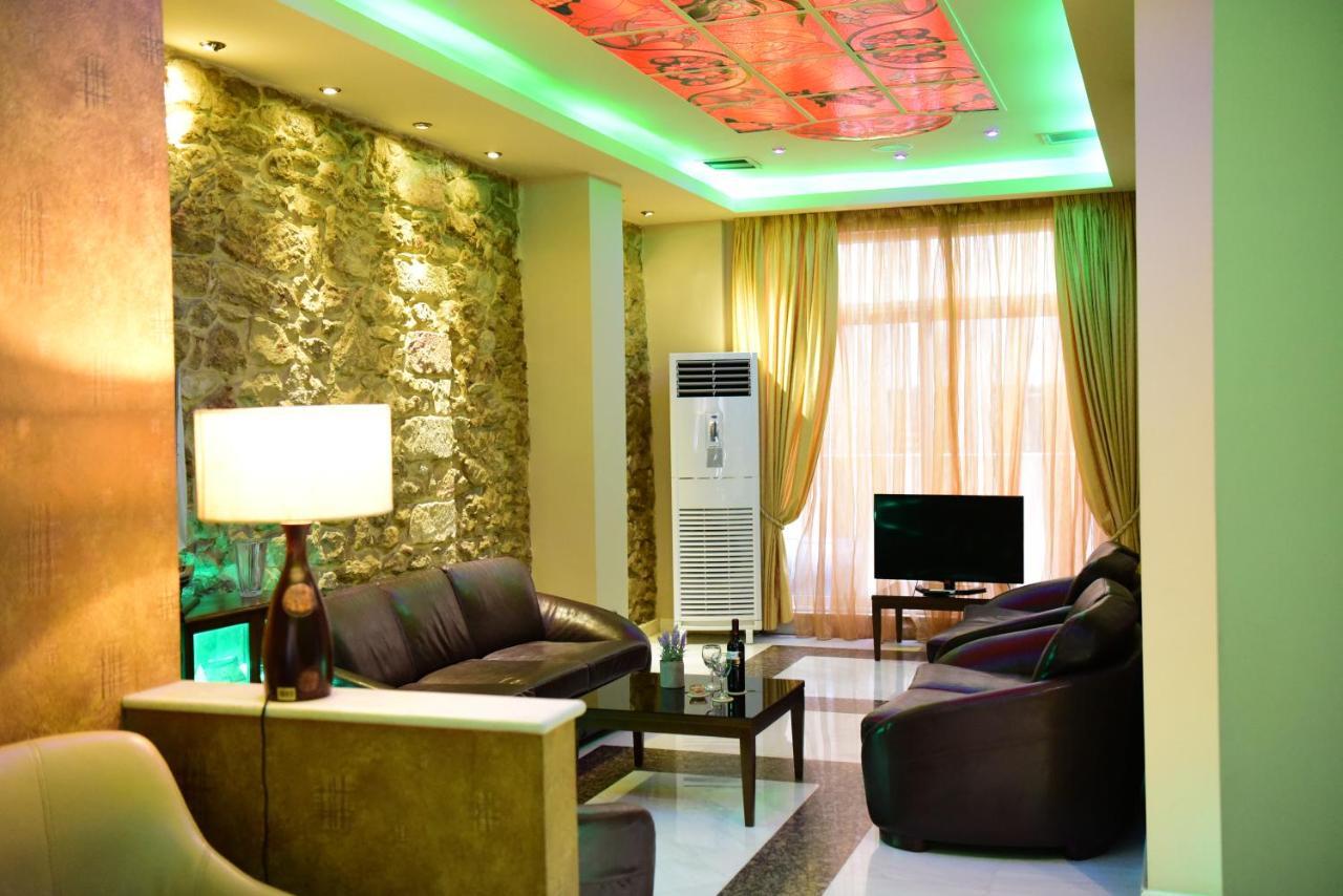 Eva Hotel פיראוס מראה חיצוני תמונה