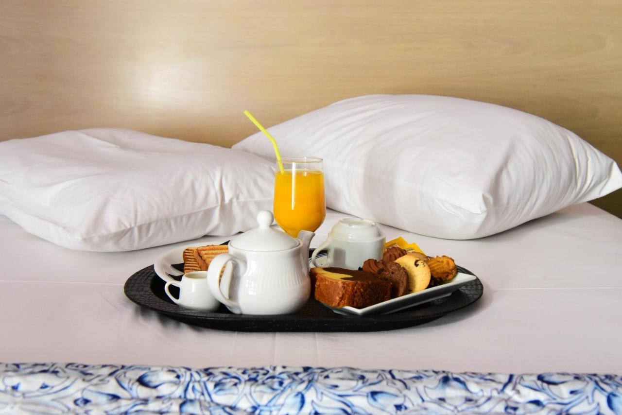 Eva Hotel פיראוס מראה חיצוני תמונה