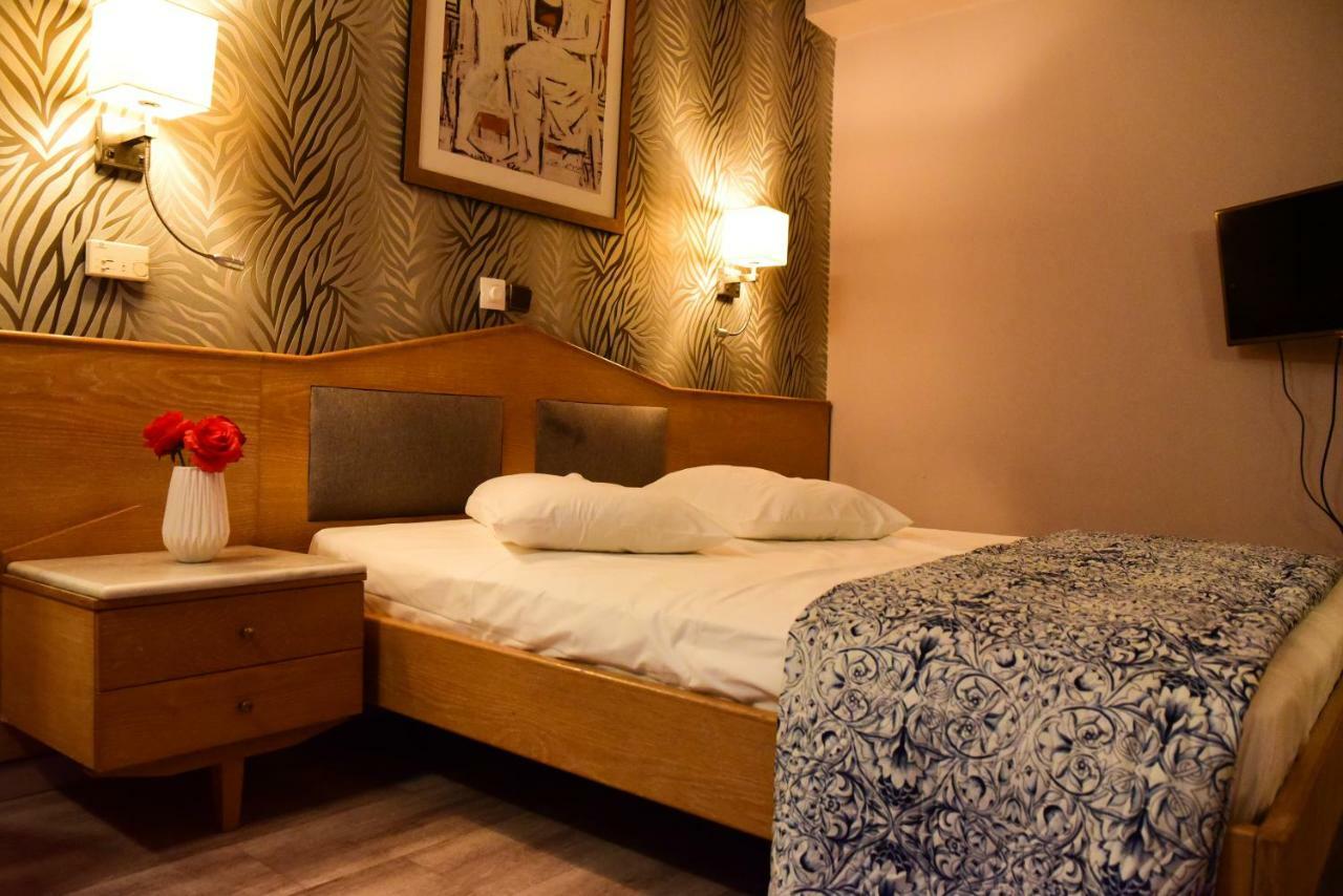 Eva Hotel פיראוס מראה חיצוני תמונה